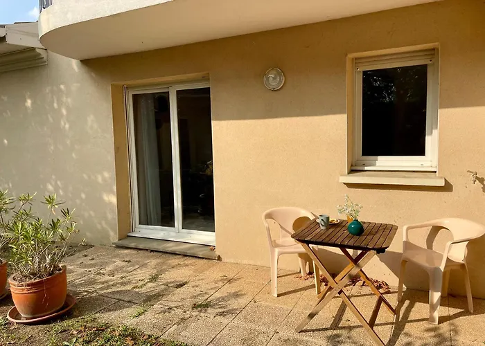 Le Tamaris, Calme Avec Terrasse